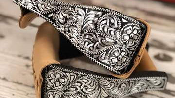 Our engraved stirrups with make any old or new saddle come to life!