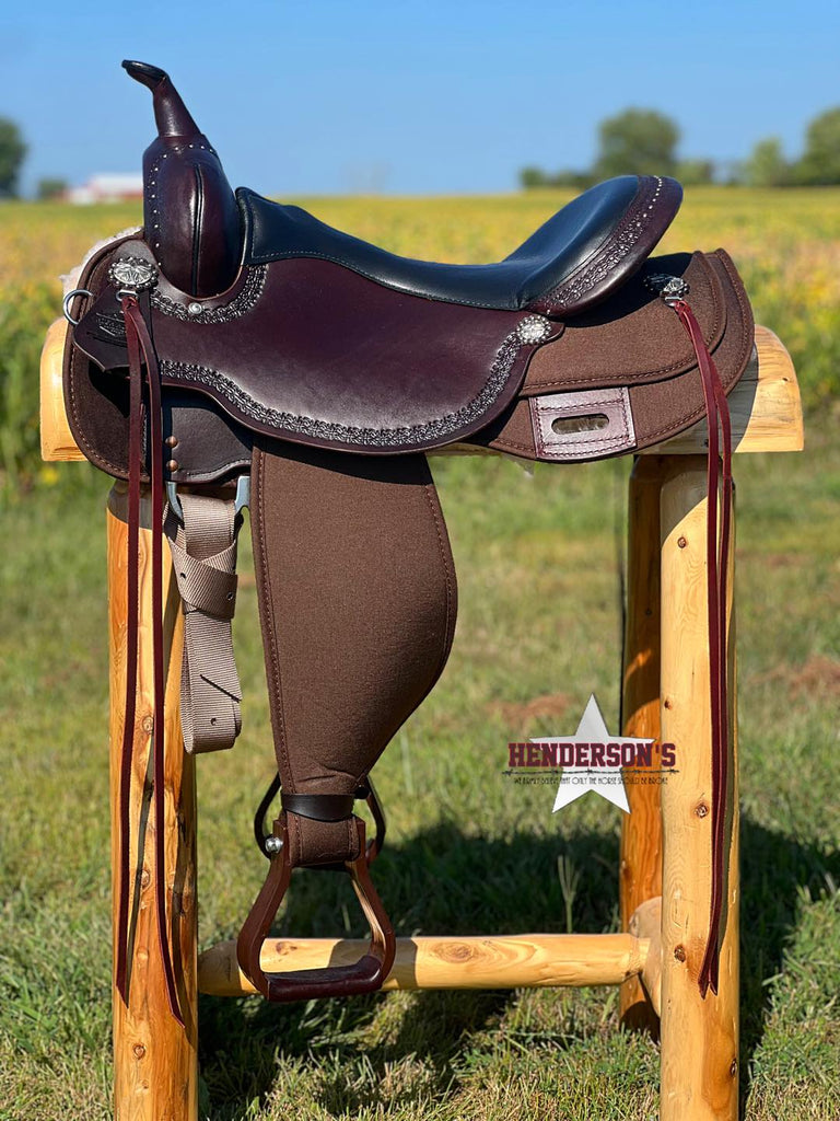 Willow Springs Trail Saddle ~ 17" - Henderson's Western Store