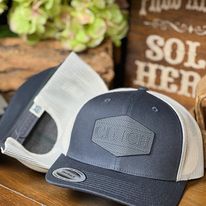 Cinch Ladies Trucker Hat ~ Charcoal - Henderson's Western Store