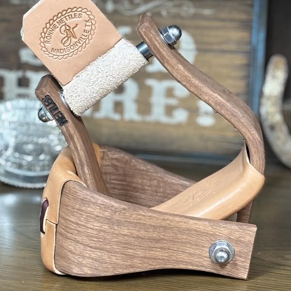 Nettles Stirrups ~ Chisholm Gunstock Oiled ~ 3" - Henderson's Western Store