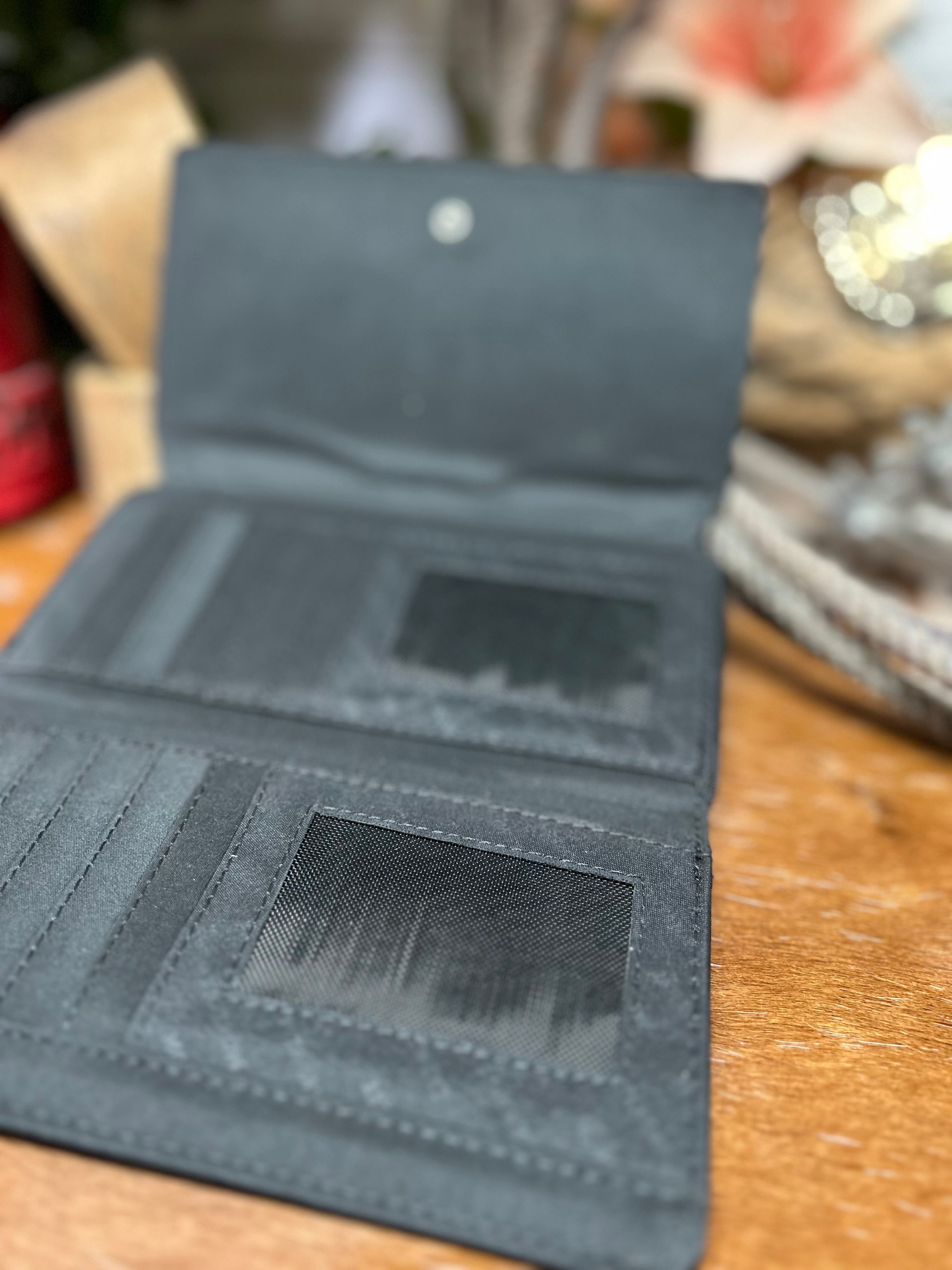 MW Feather Wallet - Henderson's Western Store