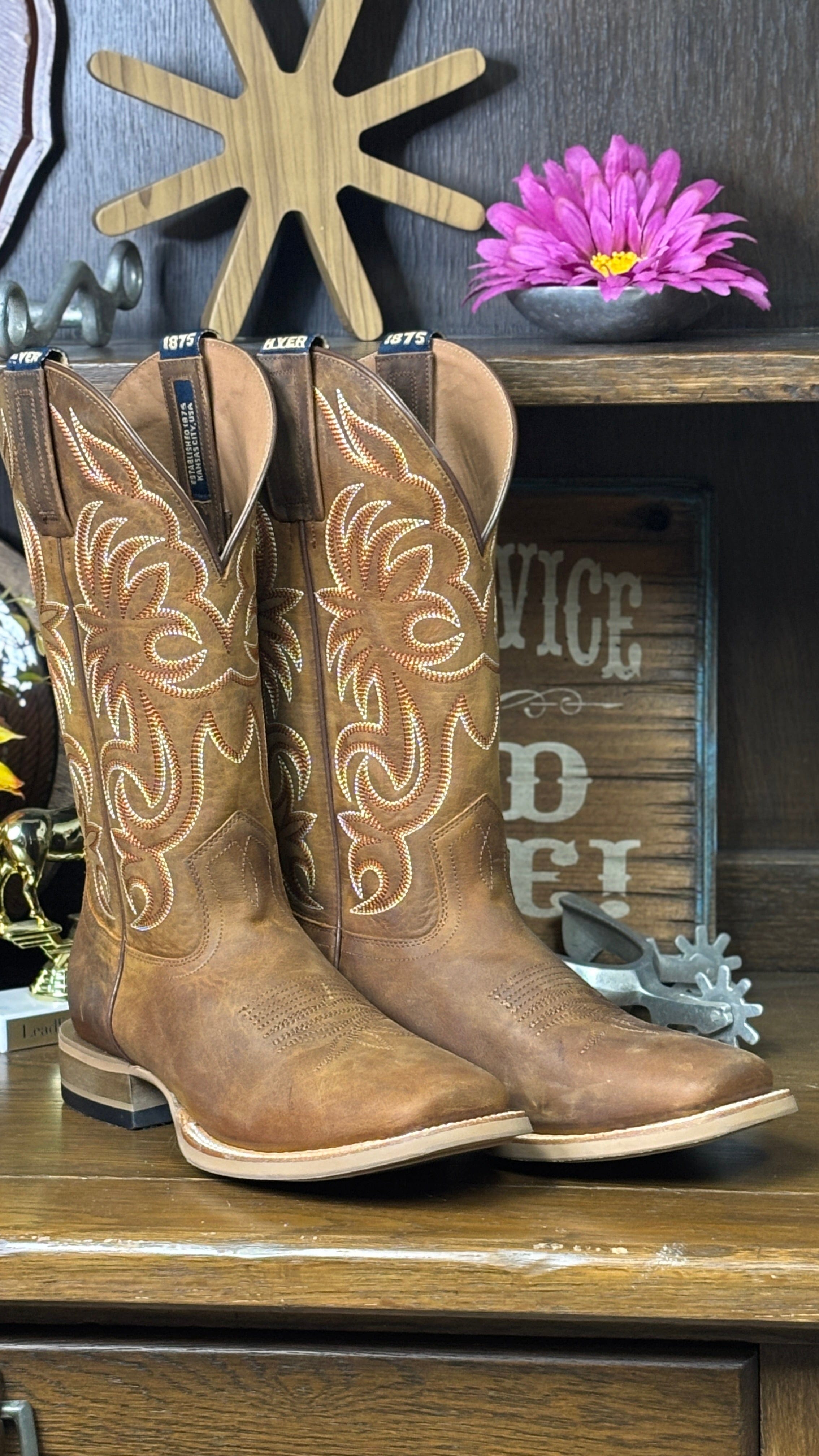 Hyer Boots mens boots