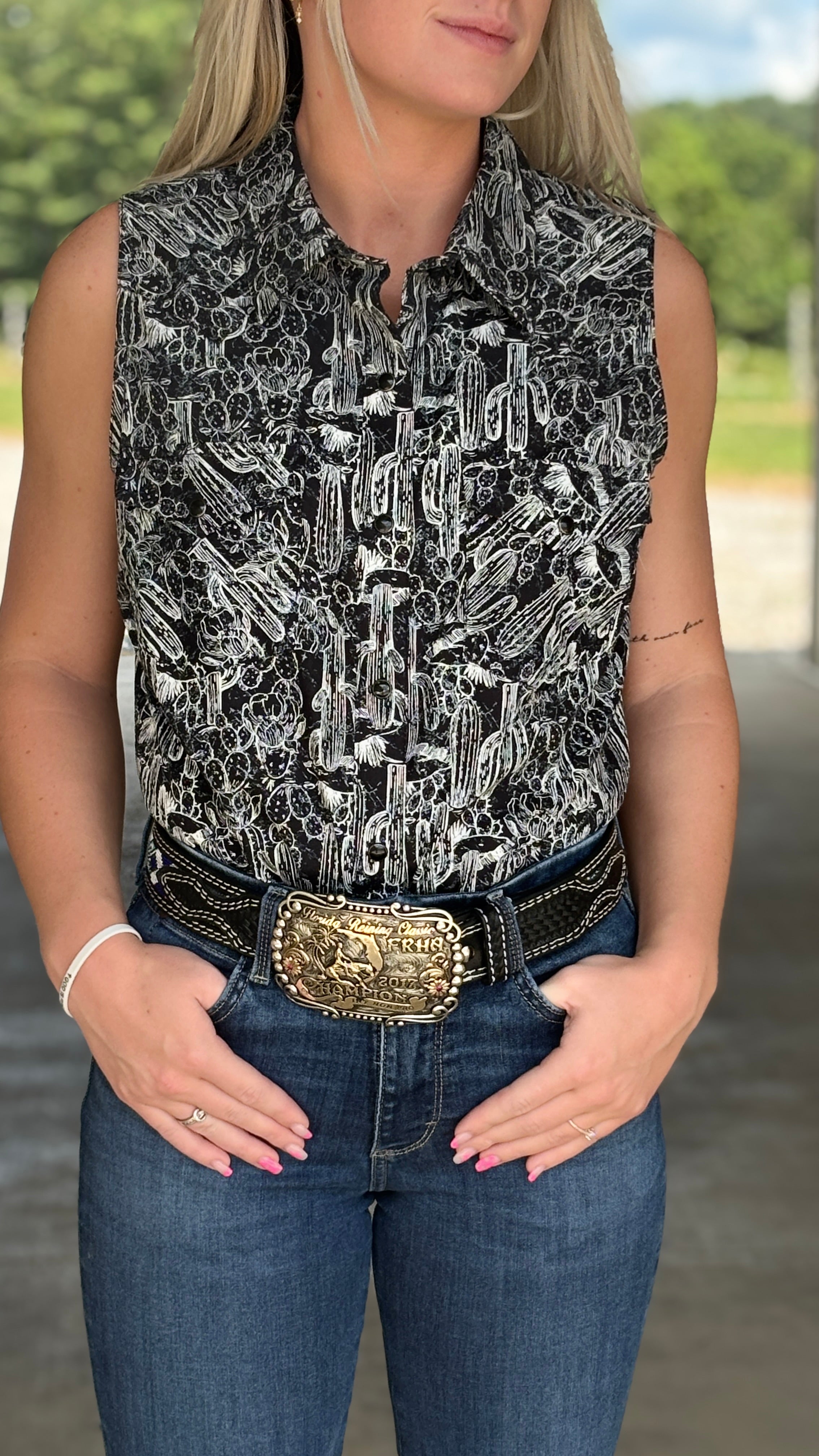 Ladies Wrangler Essential ~ Black - Henderson's Western Store