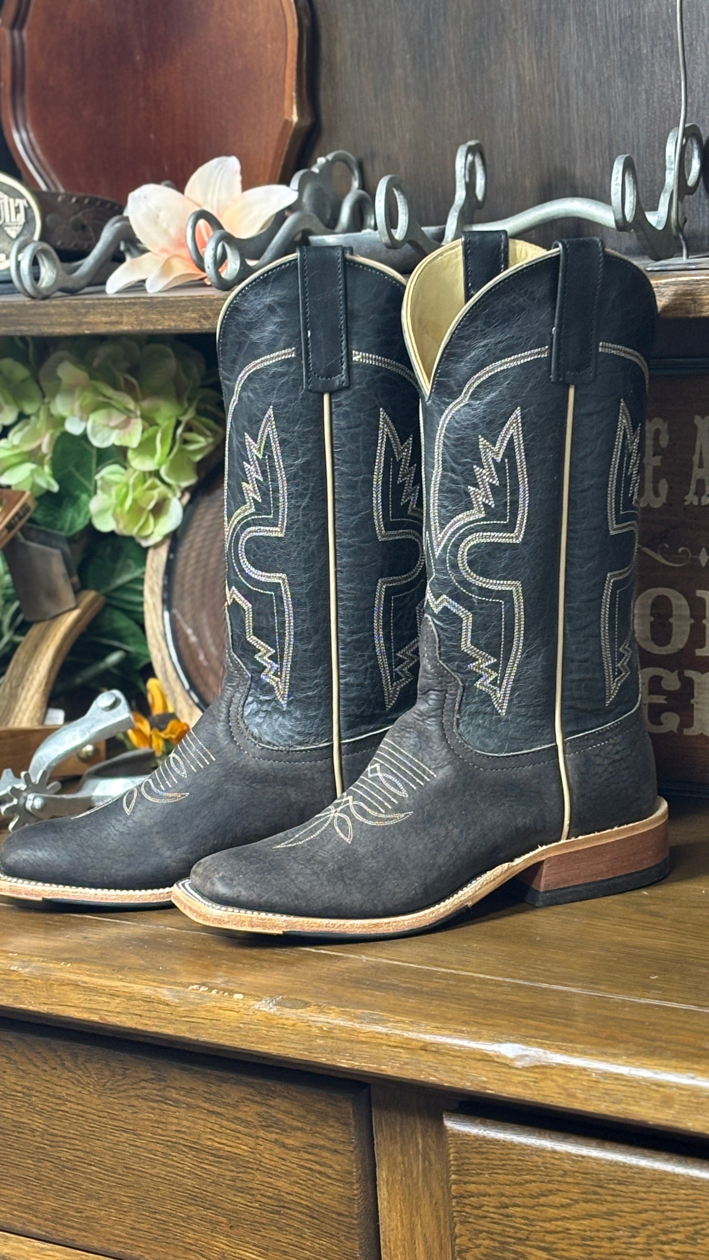 Black Bison Anderson Bean Boots - Henderson's Western Store