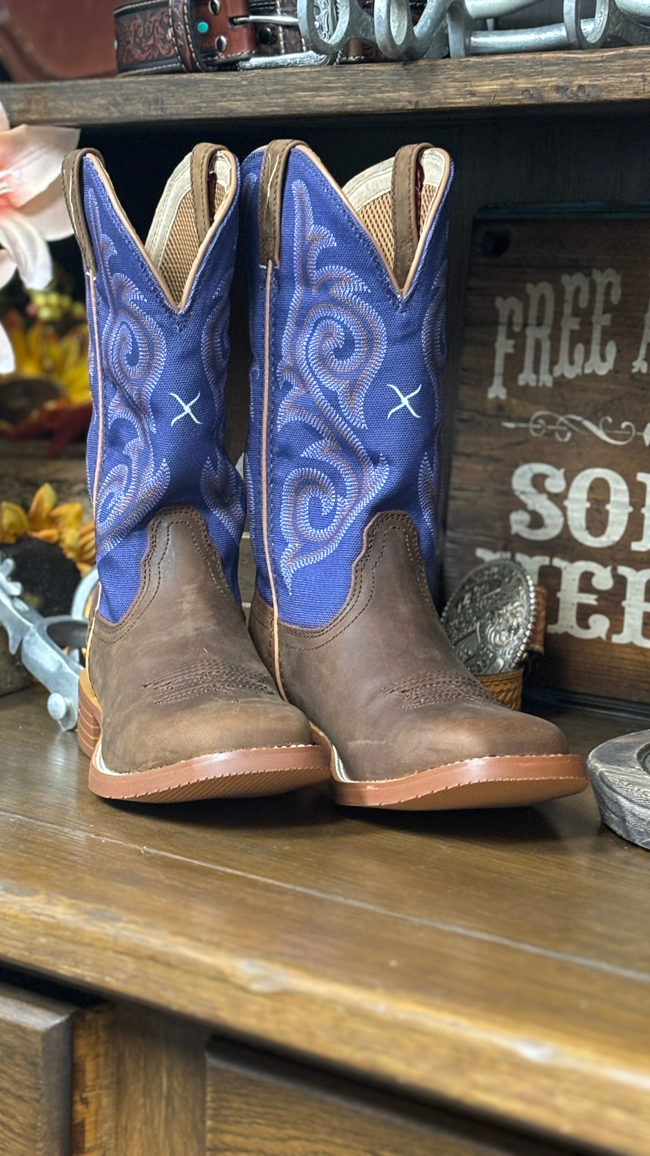 Ladies TechX Boot by Twisted X ~ Iris - Henderson's Western Store