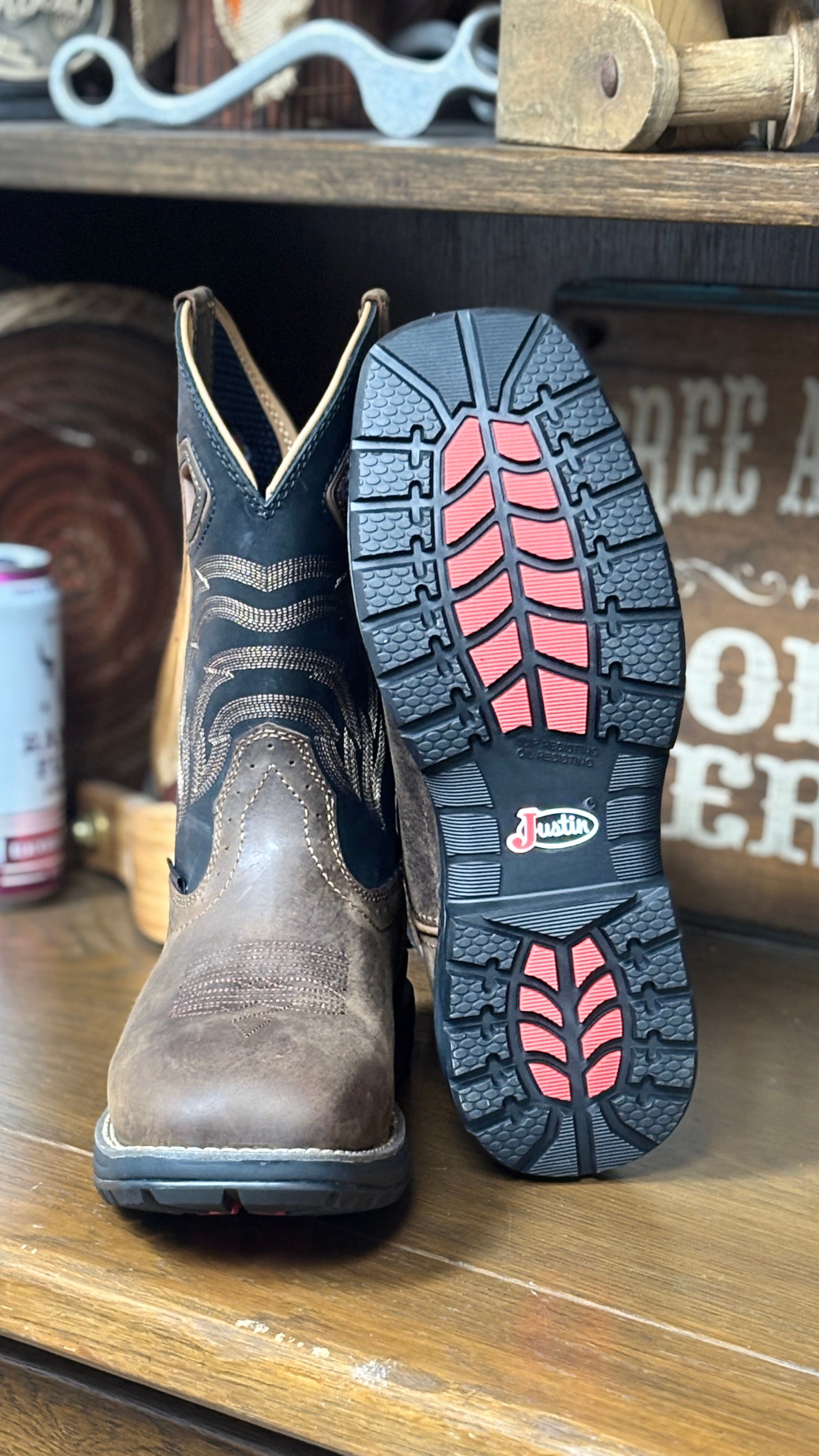 Slickline Boots by Justin - Henderson's Western Store