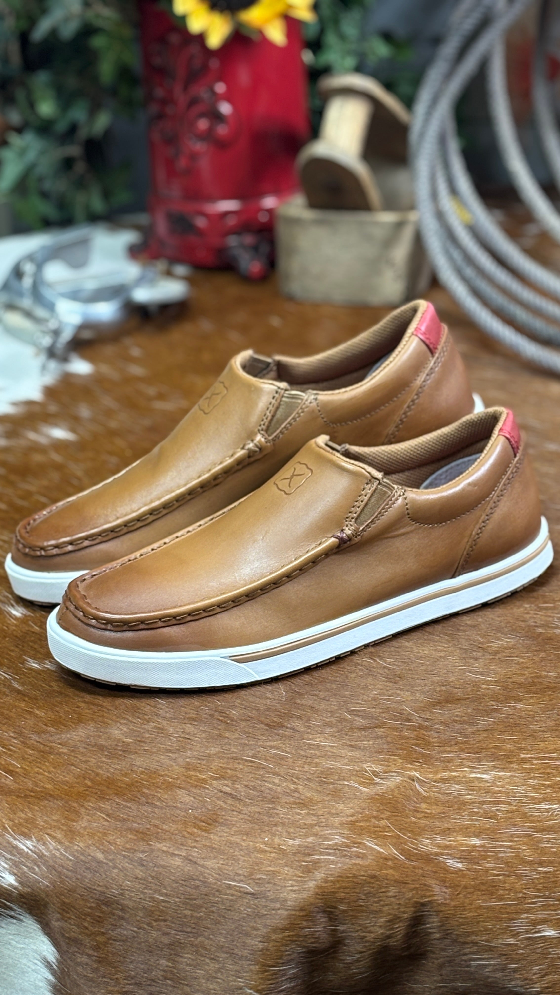 Ladies Twisted X Kicks ~ Slip On - Henderson's Western Store