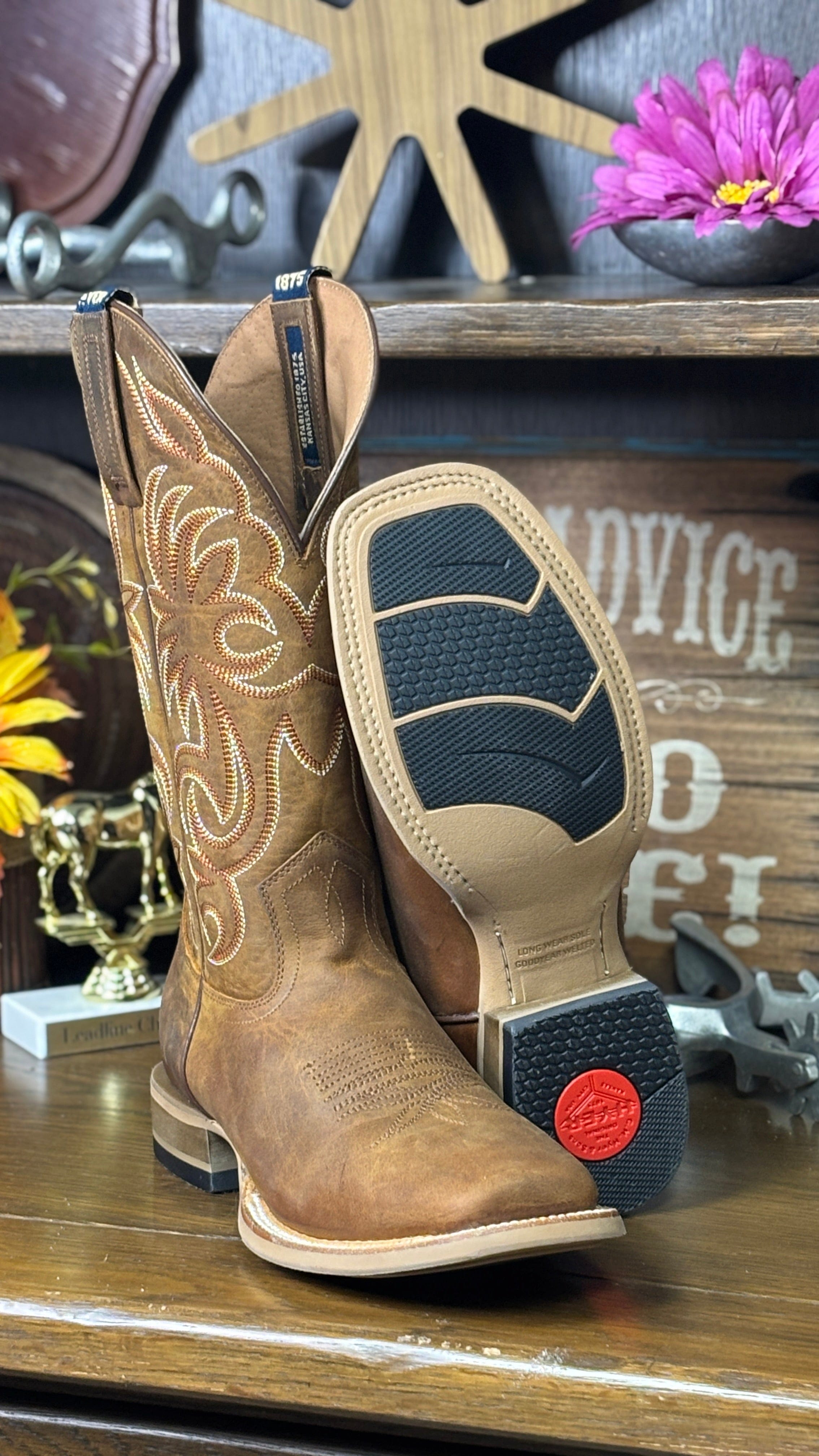 Hyer Boots mens boots