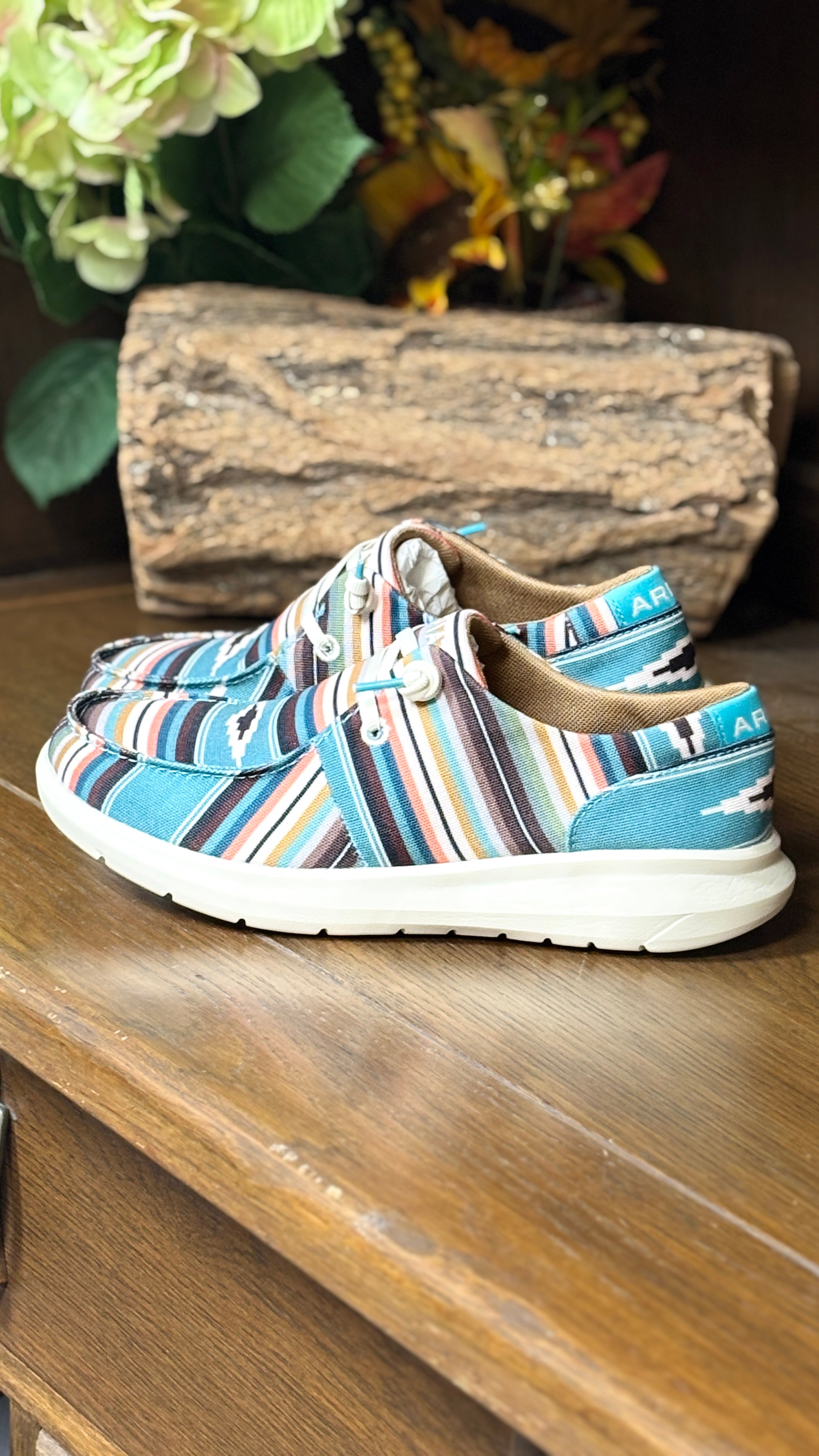 Hilo ~ Turquoise Serape - Henderson's Western Store