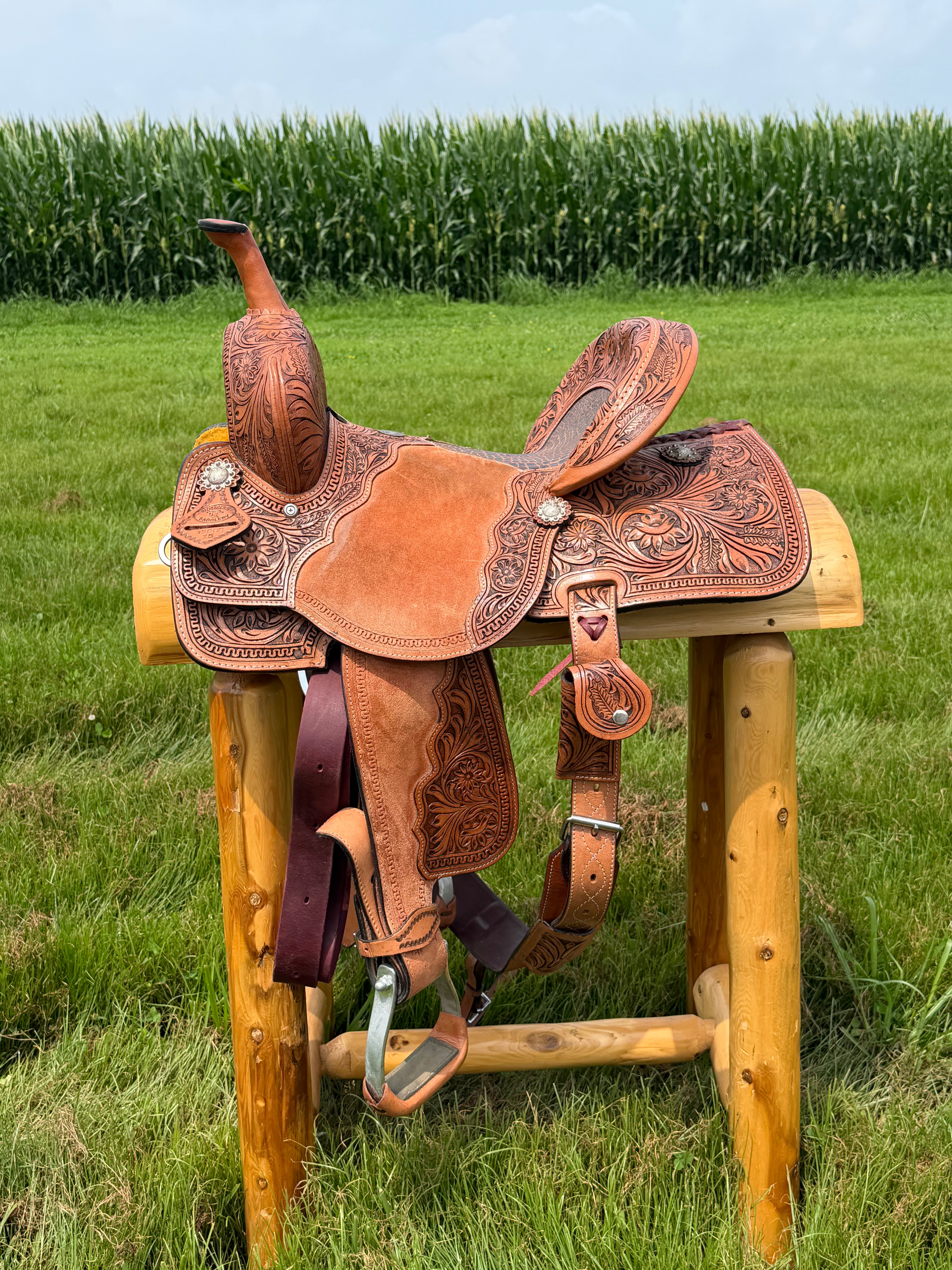 Shiloh Saddle