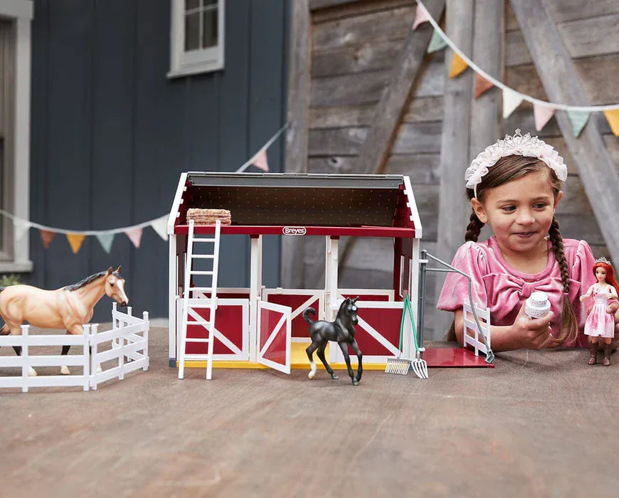 Breyer Summer Springs Country Stable - Henderson's Western Store