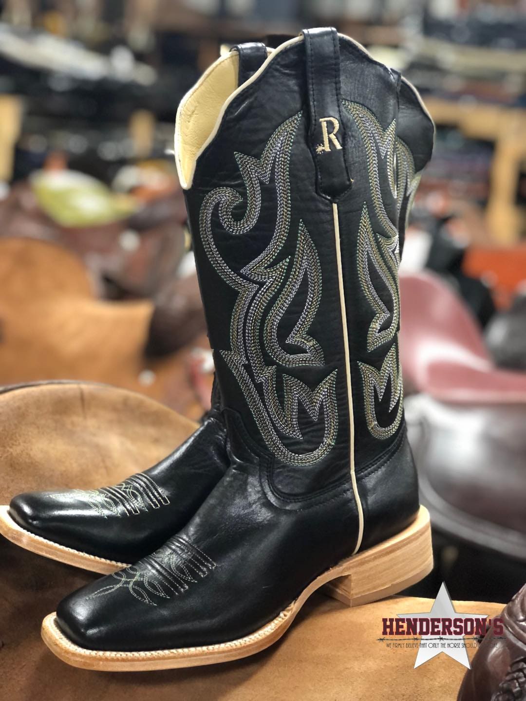 Ebony Sinatra Calf Women's Boots R. Watson