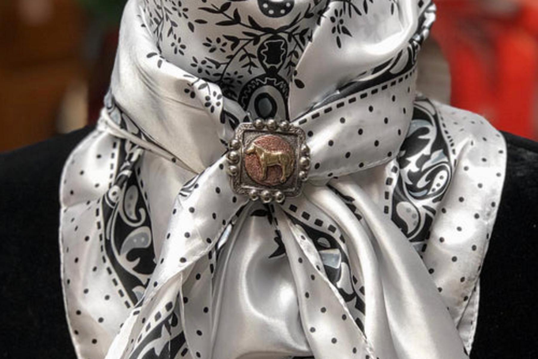 How to Tie & Style a Wild Rag