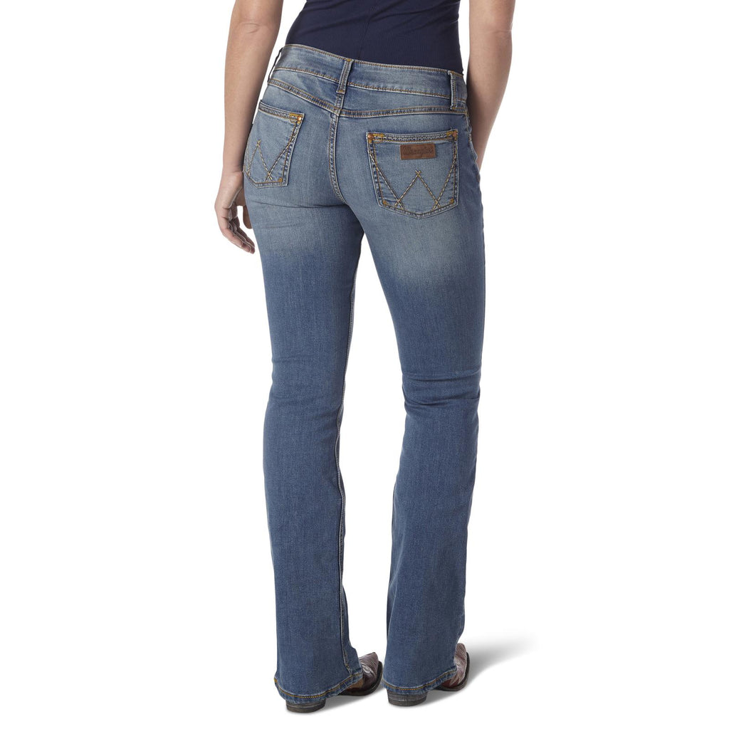 Ladies Wrangler Retro Jeans ~ Med Blue - Henderson's Western Store