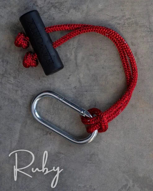 Hay Chix® Bucket Strap ~ Ruby - Henderson's Western Store