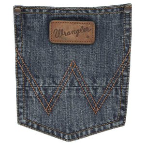 Load image into Gallery viewer, Wrangler Retro Slim Straight Jean