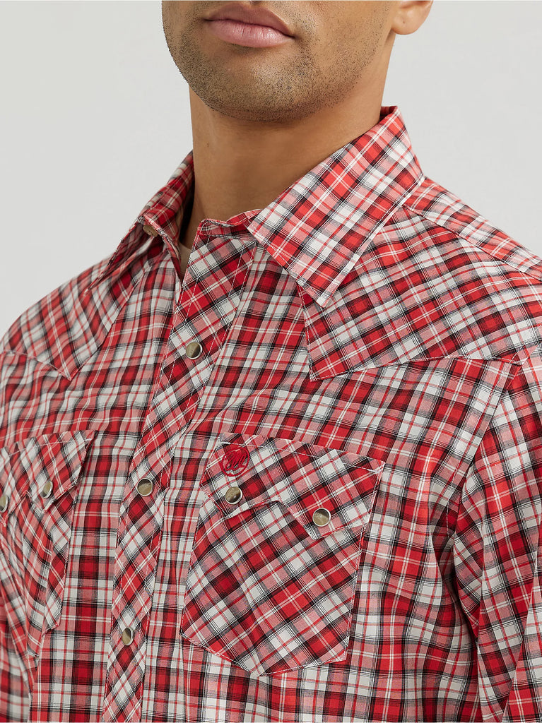 Men's Wrangler Retro Plaid ~ Red