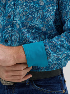 Load image into Gallery viewer, George Strait Shirt by Wrangler ~ Blue Paisley