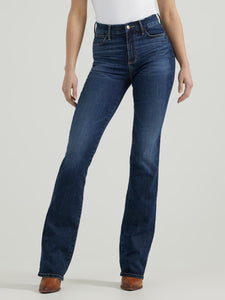 Load image into Gallery viewer, Wrangler® Bespoke Bootcut Jean