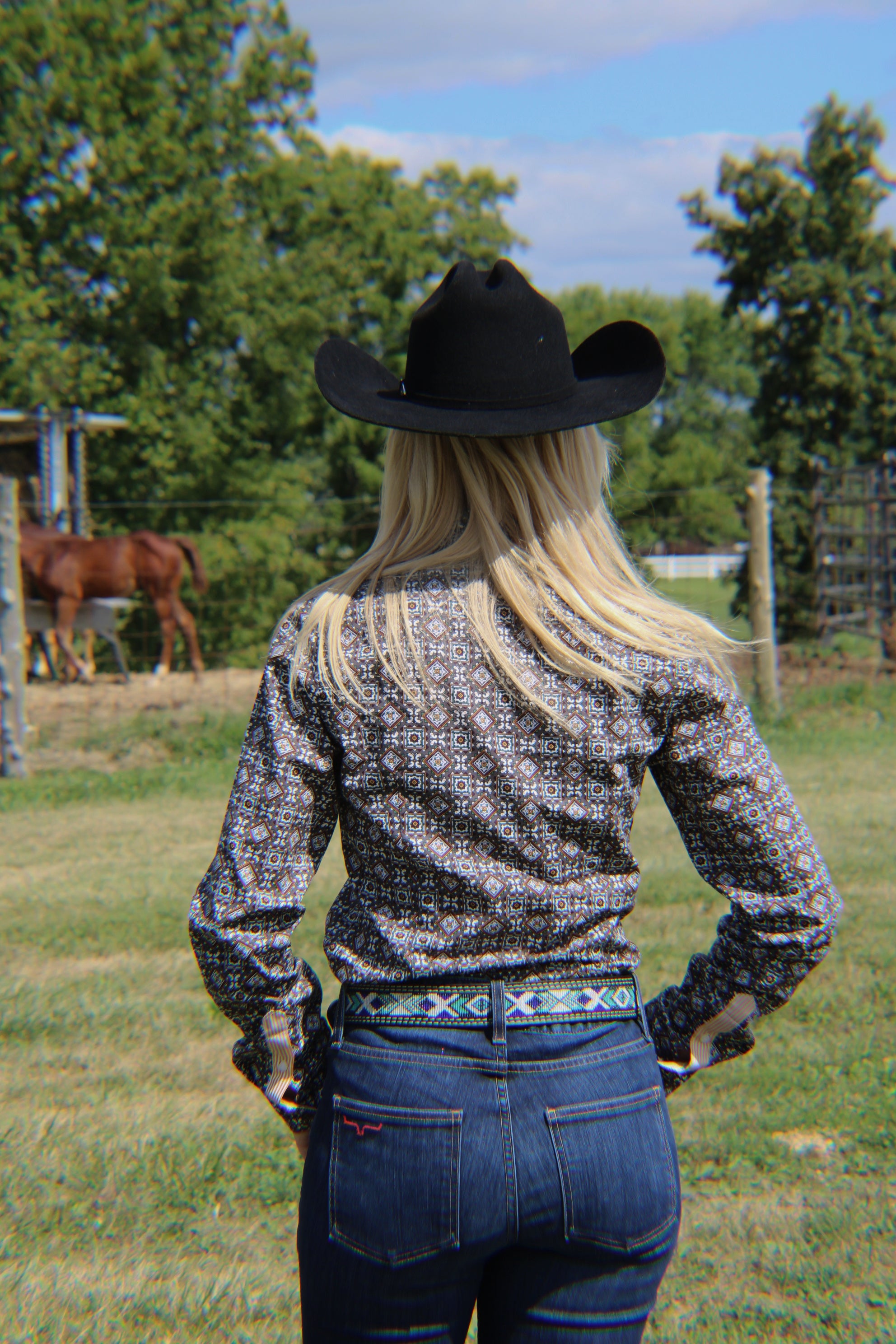 Ladies Cinch  ~ Grey - Henderson's Western Store