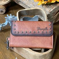 Load image into Gallery viewer, Wrangler Tri-fold Key-Chain Wallet ~ Brown - Henderson&#39;s Western Store