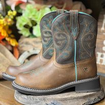 Fatbaby Heritage Western Boot by Ariat - Henderson's Western Store