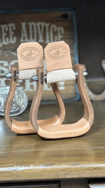 Nettles Stirrups ~ Chisholm Petite Gunstock Oiled ~ 2" - Henderson's Western Store