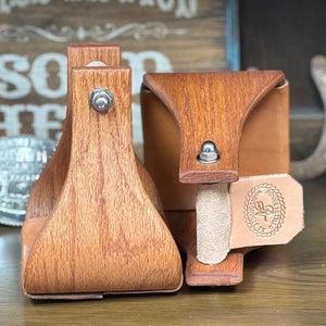 Load image into Gallery viewer, Nettles Stirrups ~ Chisholm Gunstock Oiled ~ 5&quot; - Henderson&#39;s Western Store