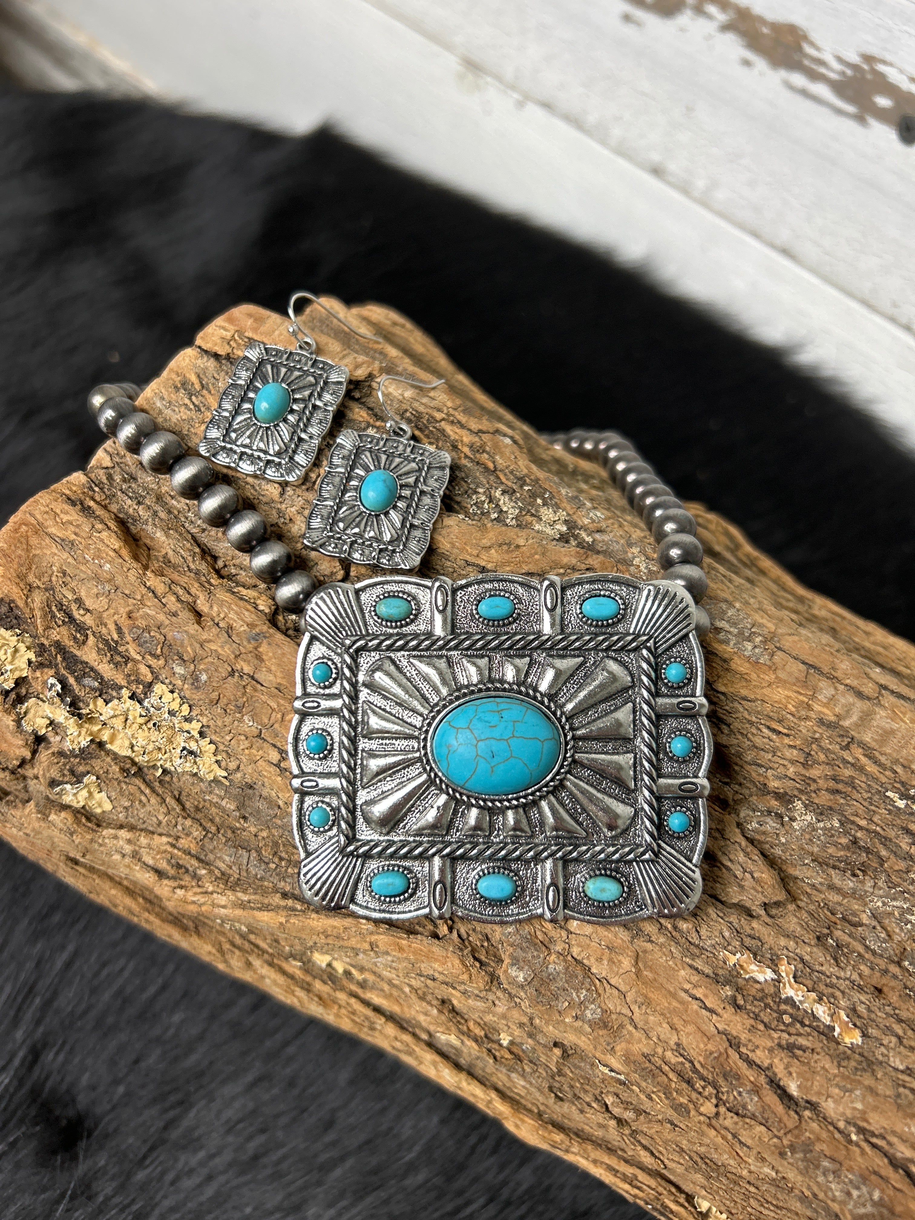 Turquoise Stone Rectangle Concho Beaded Necklace Set - Henderson's Western Store
