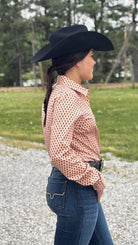 Cinch Women's Tops