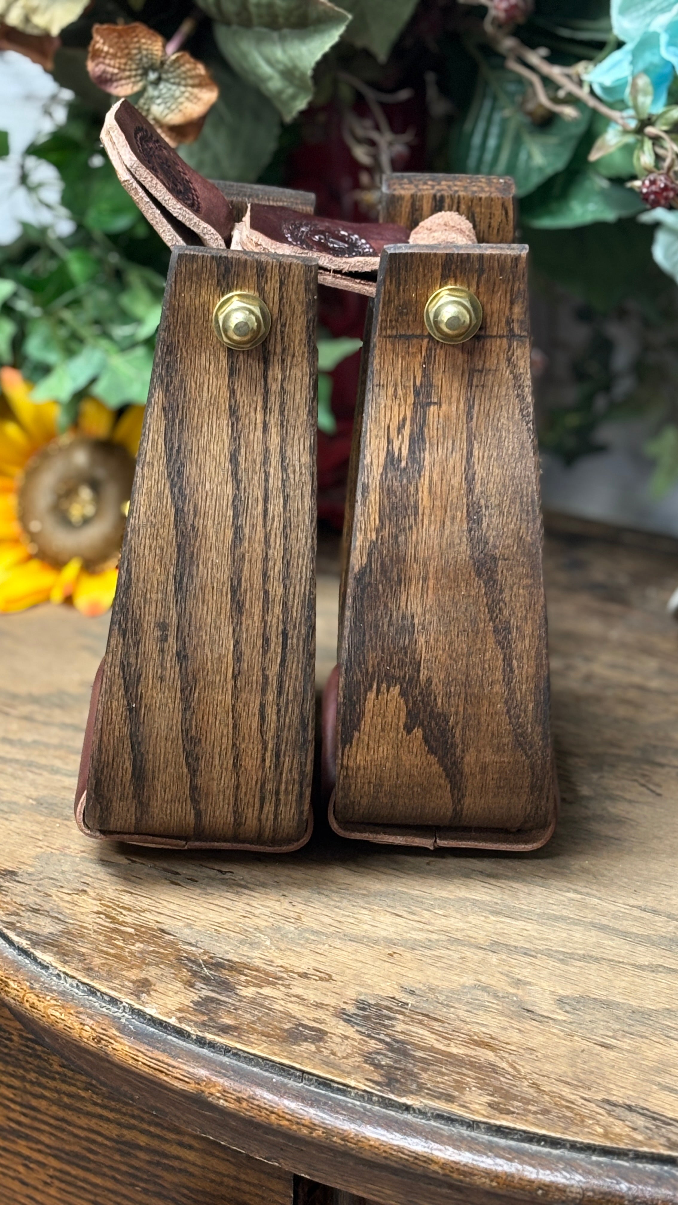 Nettles Stirrups ~ Deep Roper - Henderson's Western Store