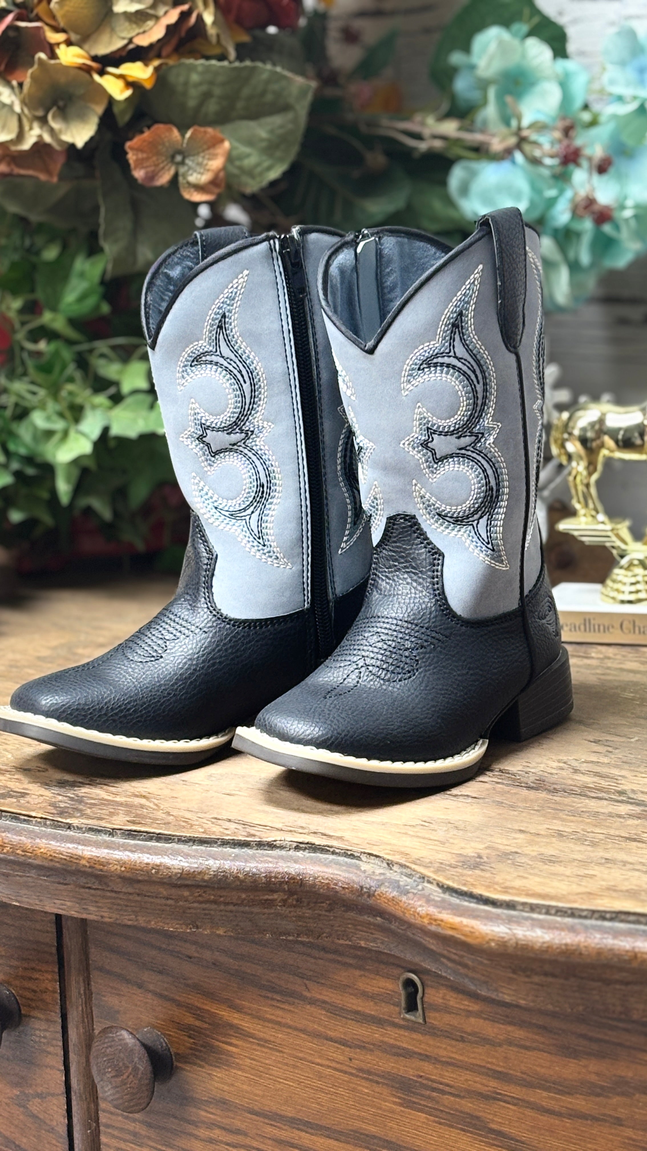 Twister Boots ~ Killian - Henderson's Western Store