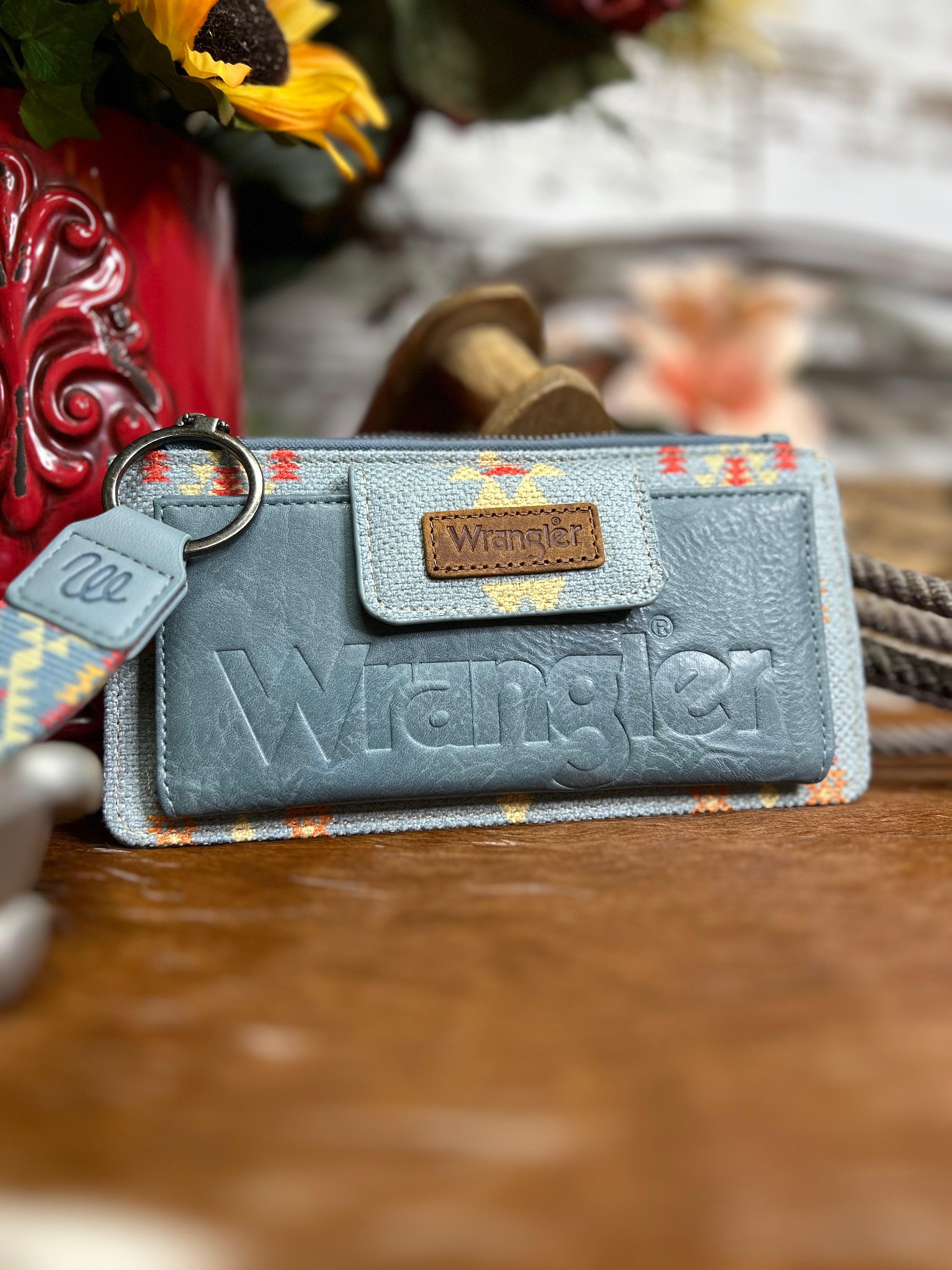 Wrangler Bi-Fold Wallet - Henderson's Western Store