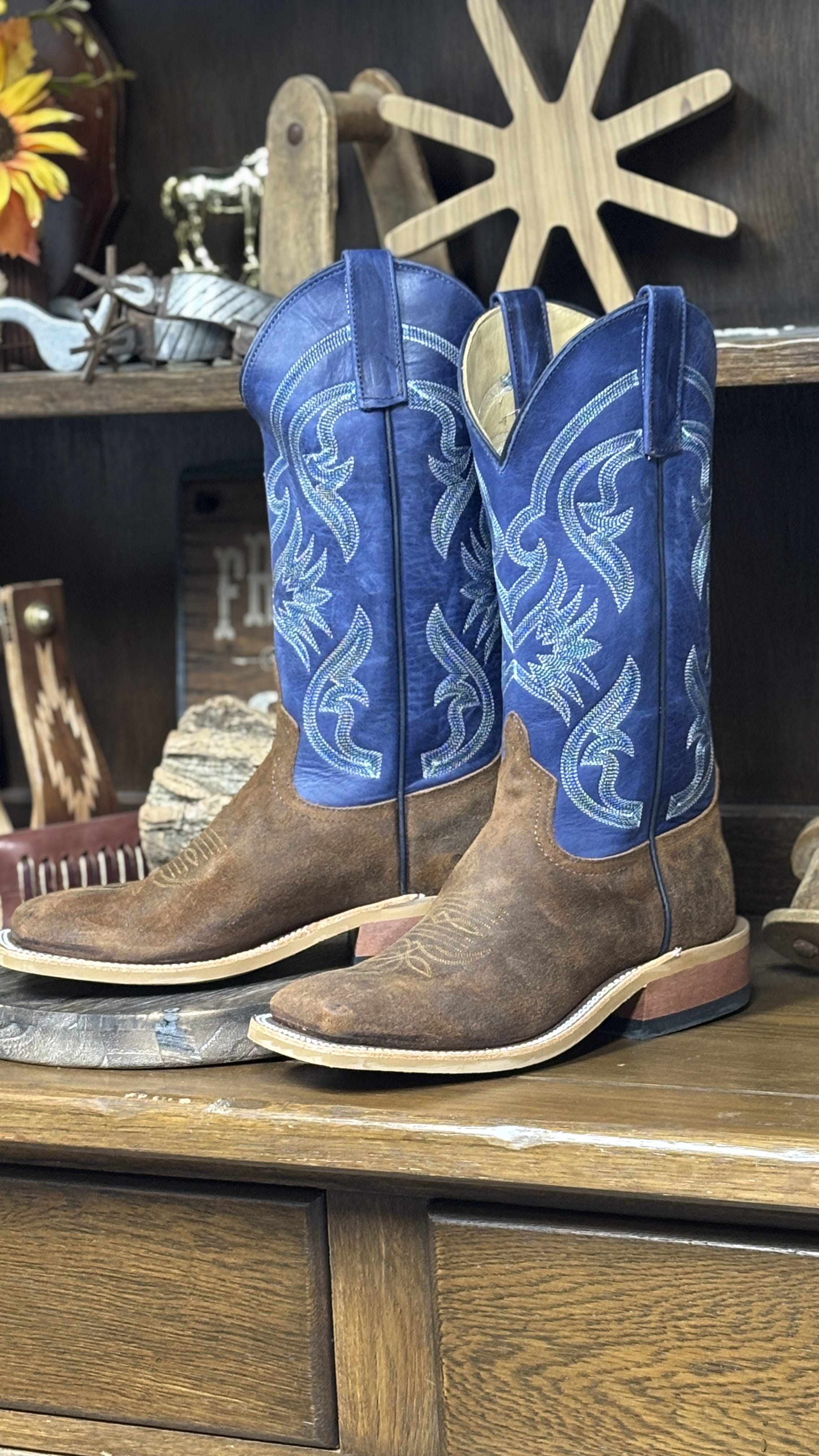 Camel Waxy by Anderson Bean - Henderson's Western Store