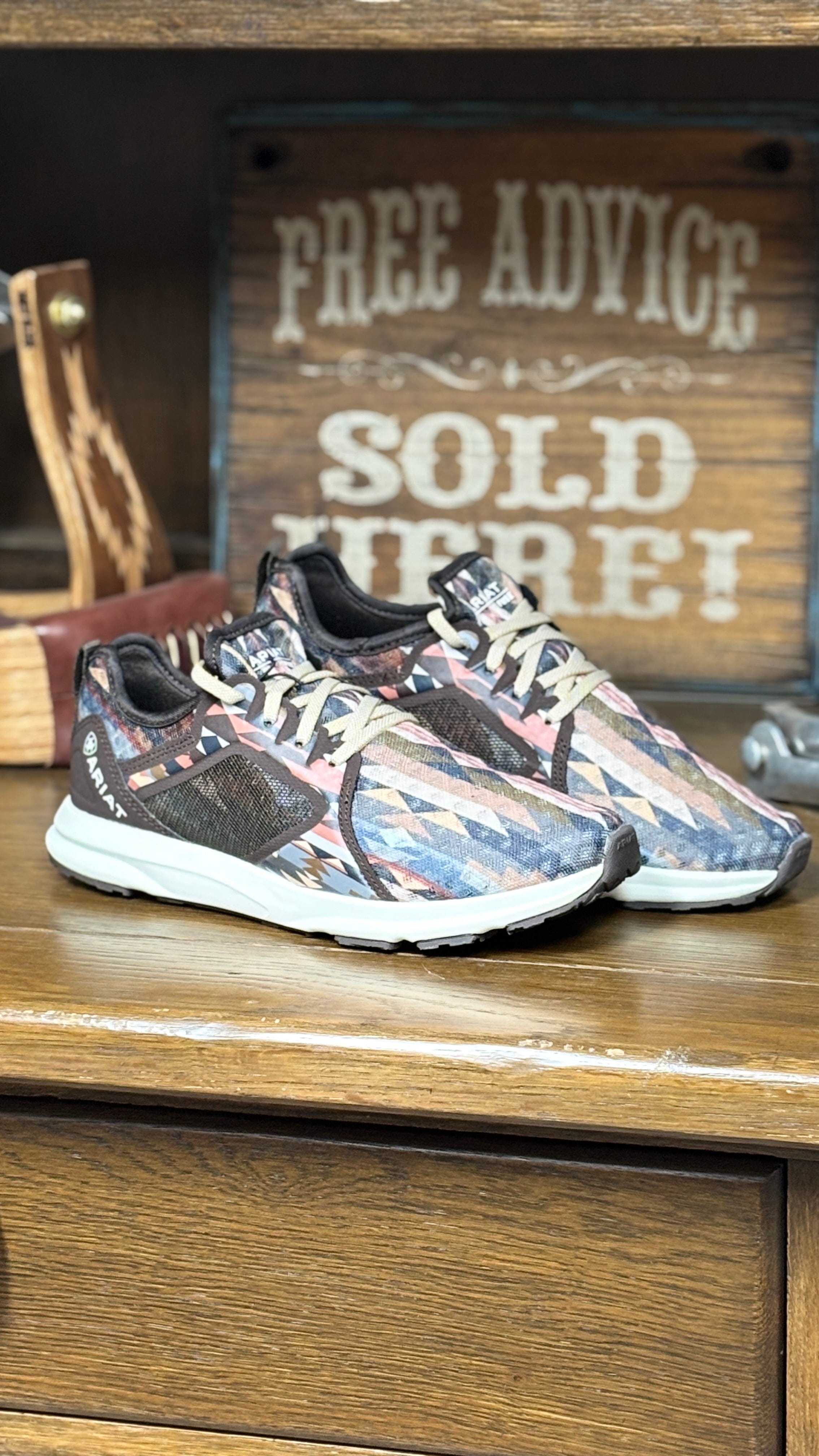 Ariat Fuse ~ Neutral Blanket - Henderson's Western Store