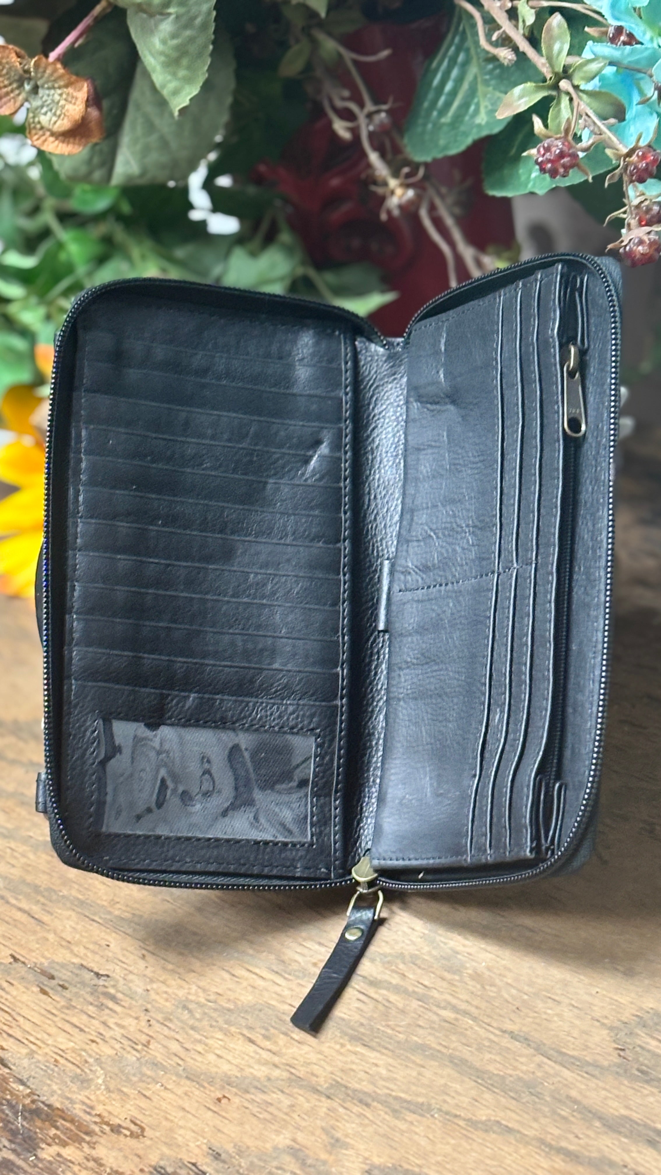 Floral Tooled Leather  Phone Sling/Cross Body ~ Aces - Henderson's Western Store