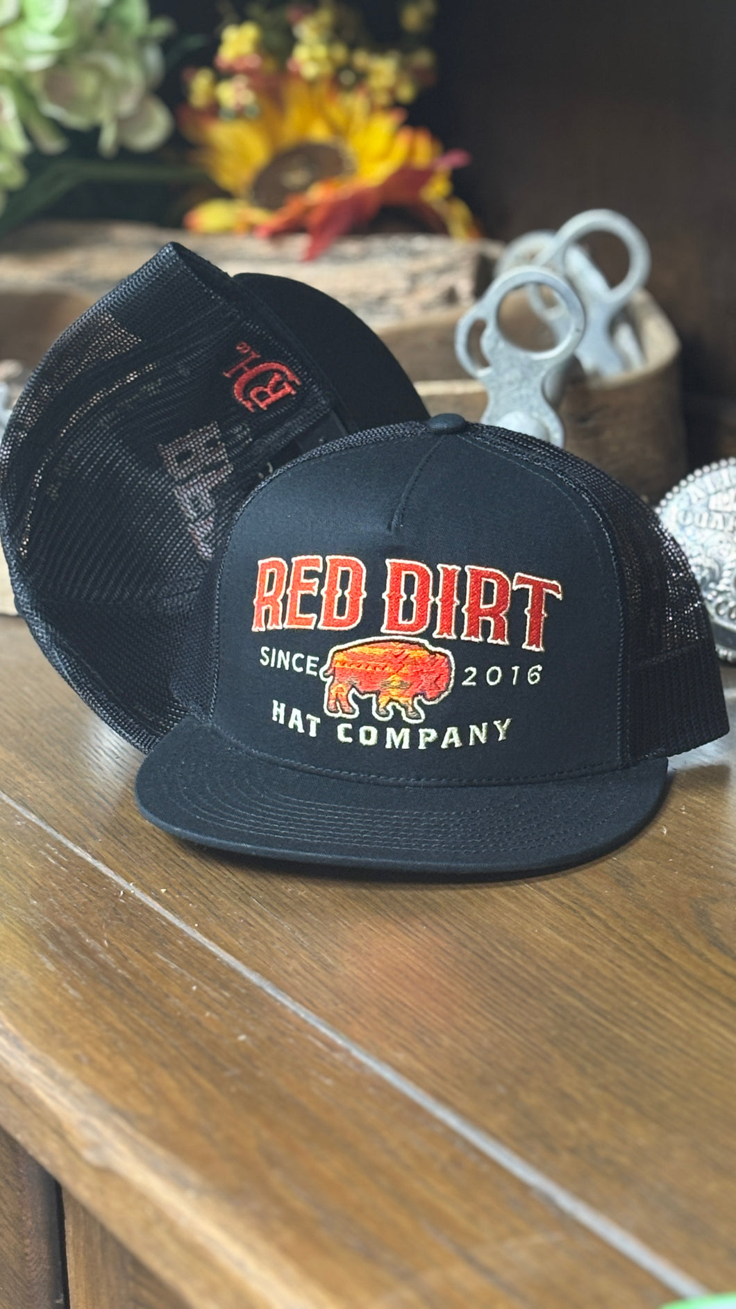 Red Dirt Hat ~ Sunset Buffalo