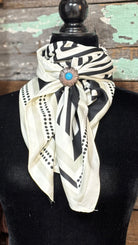 LA Jewelry Plaza scarfs