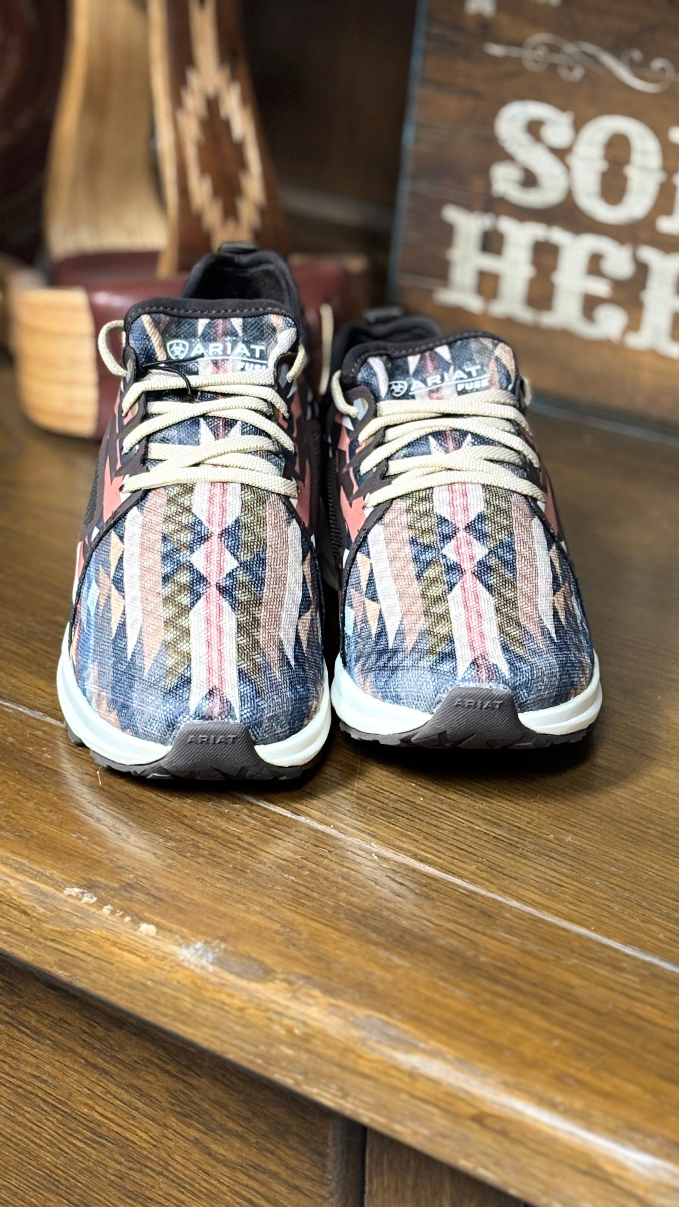 Ariat Fuse ~ Neutral Blanket - Henderson's Western Store