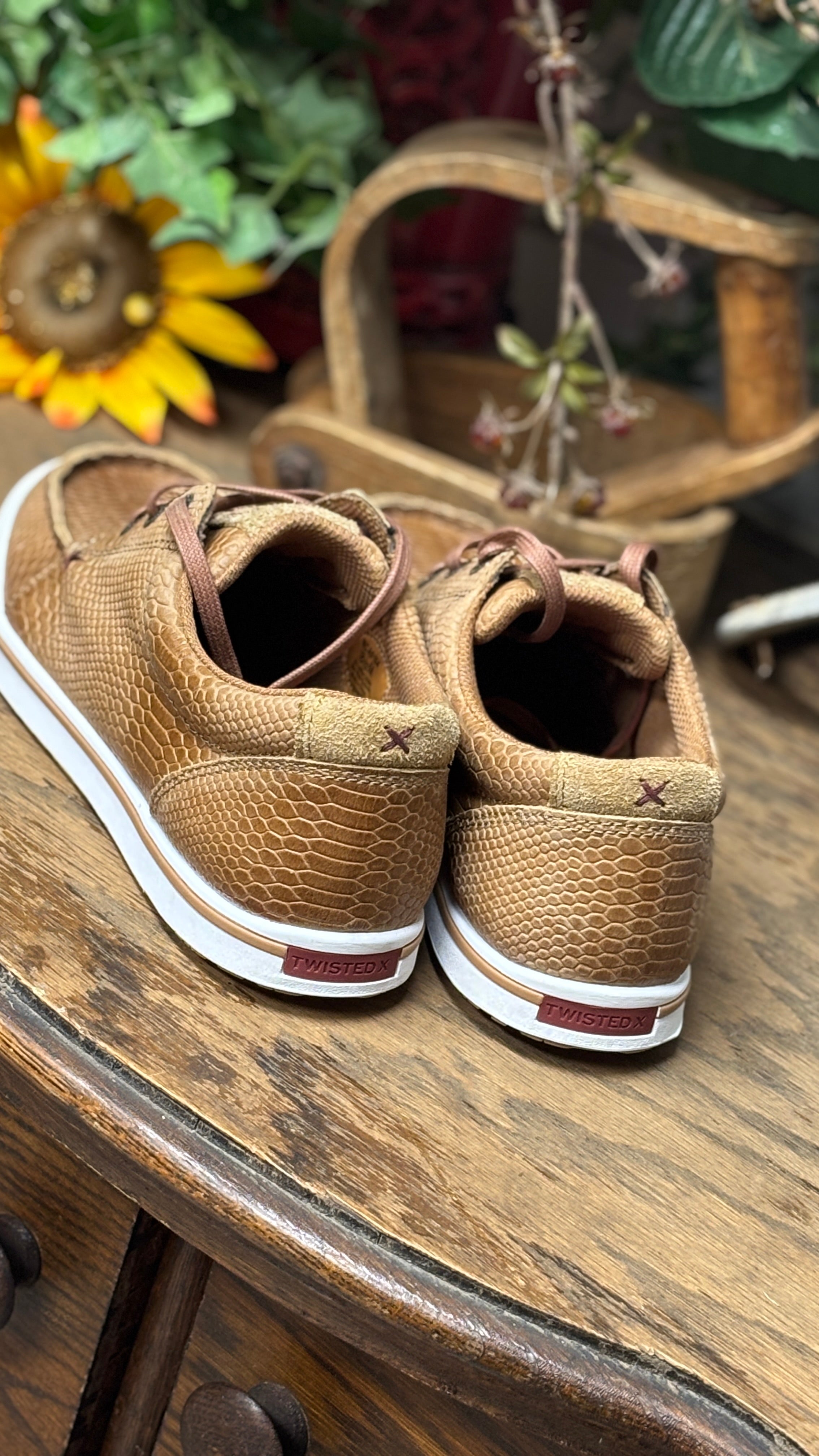 Ladies Twisted X Kicks ~ Camel - Henderson's Western Store