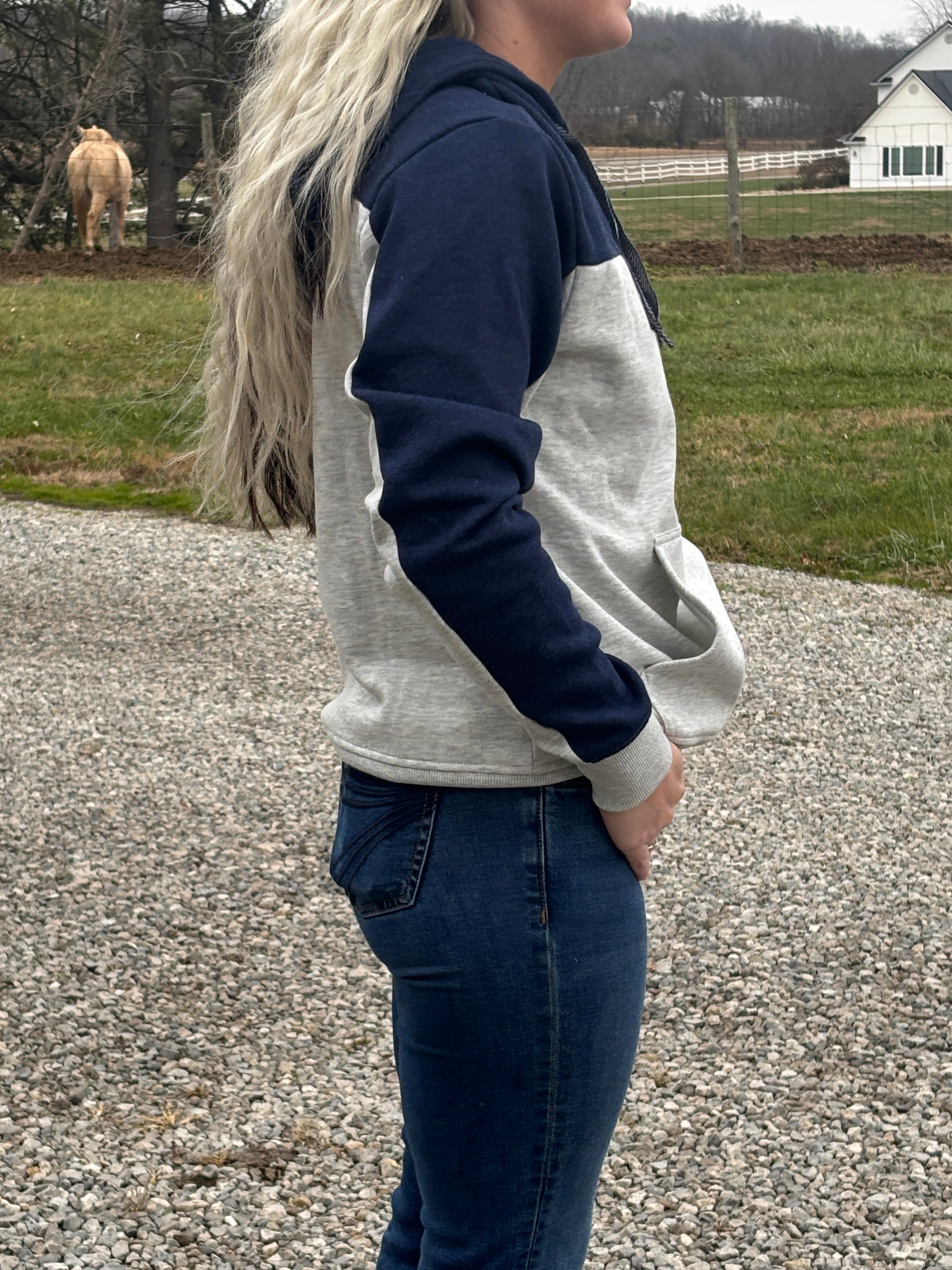 Ladies Cinch Hoodie - Henderson's Western Store