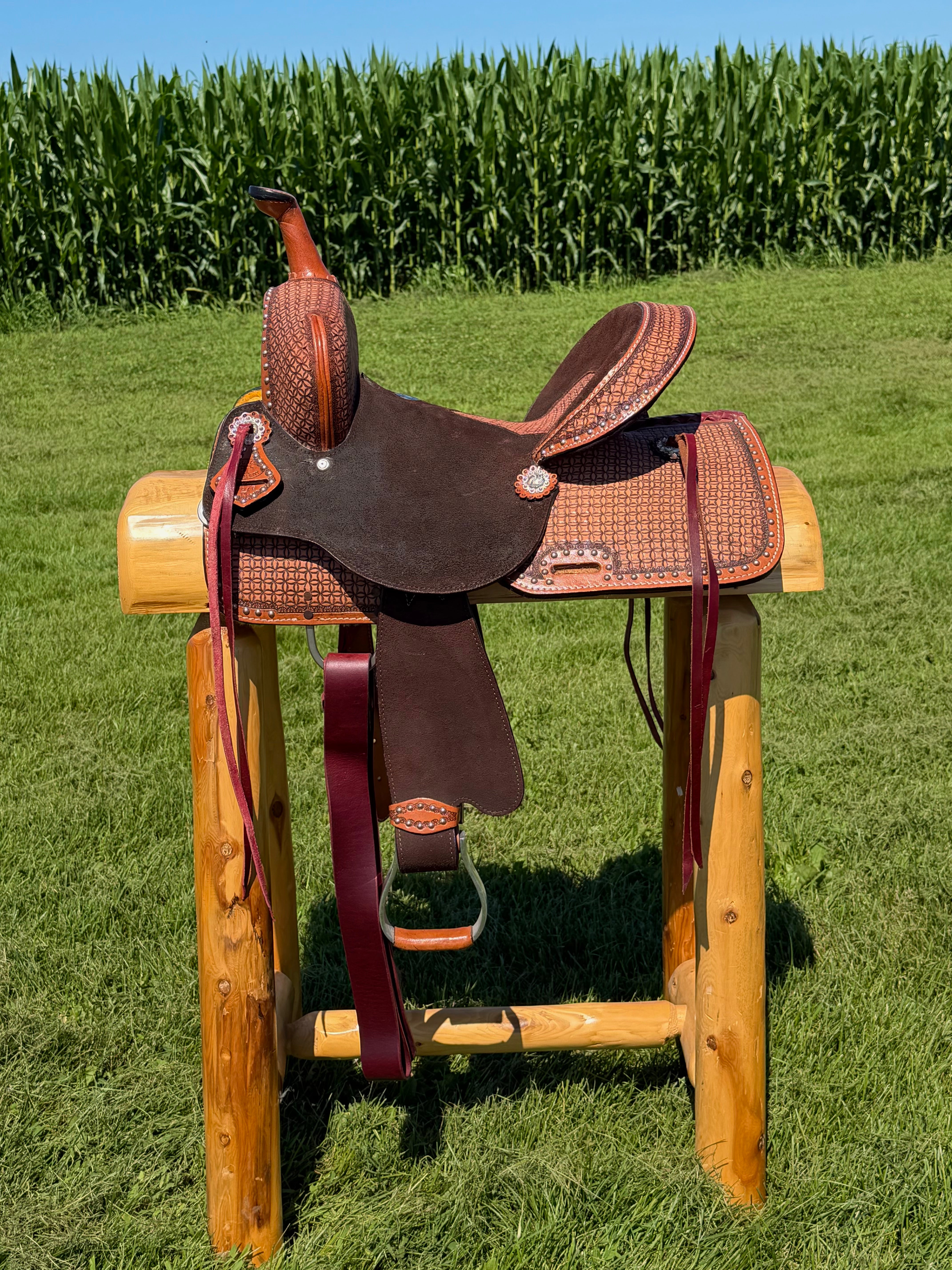 Shiloh Saddle