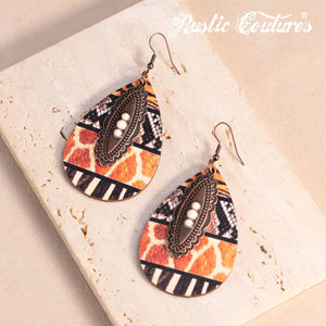 Load image into Gallery viewer, Rustic Couture&#39;s Tear Drop Wood - Henderson&#39;s Western Store