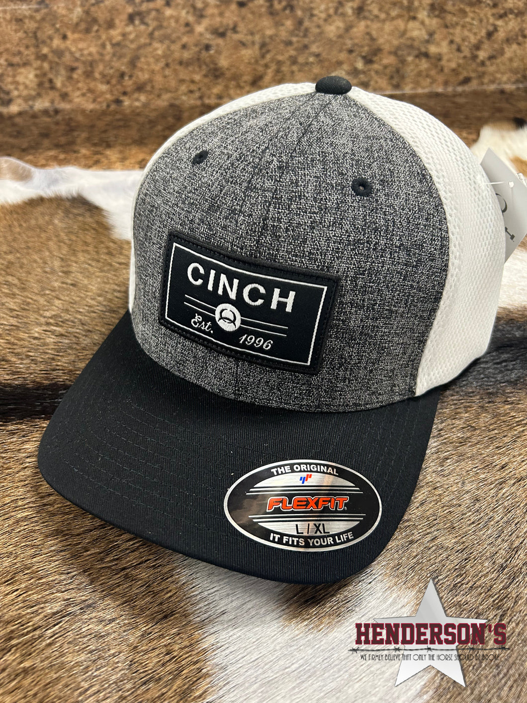 Cinch Flex Fit Ball Cap ~ Black