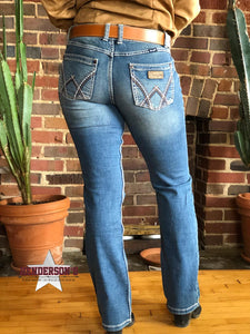 Load image into Gallery viewer, Wrangler Retro Mae Jeans - Henderson&#39;s Western Store